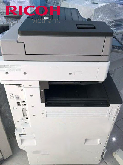 Máy photocopy Ricoh MP 5002 trong kho hàng