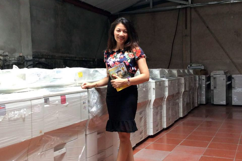 nhân viên máy photocopy